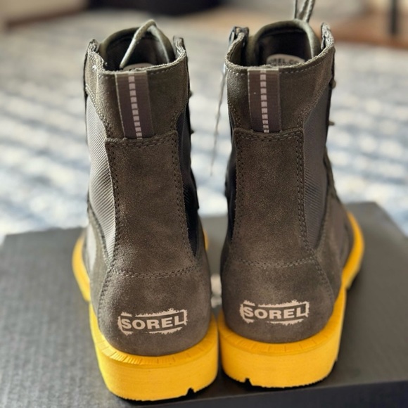 Sorel Caribou OTM boots sz 9 - Picture 2 of 7